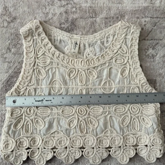 Mahina Boutique Crochet Sleeveless Crop Top O/S Small - Picture 9 of 16